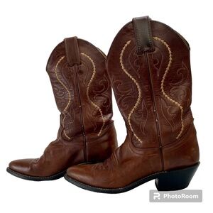 JUSTIN Western Leather Boot Woman - in chocolate/brown -   size 5 1/2
